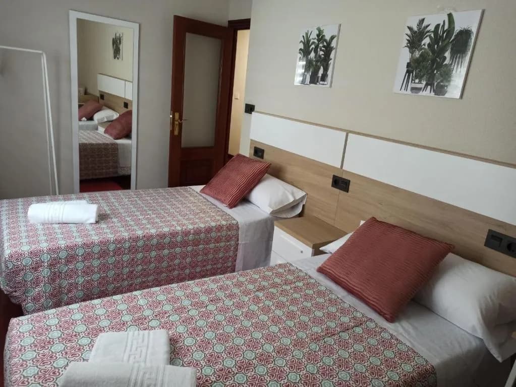 Wohnung — Habitación con camas individuales